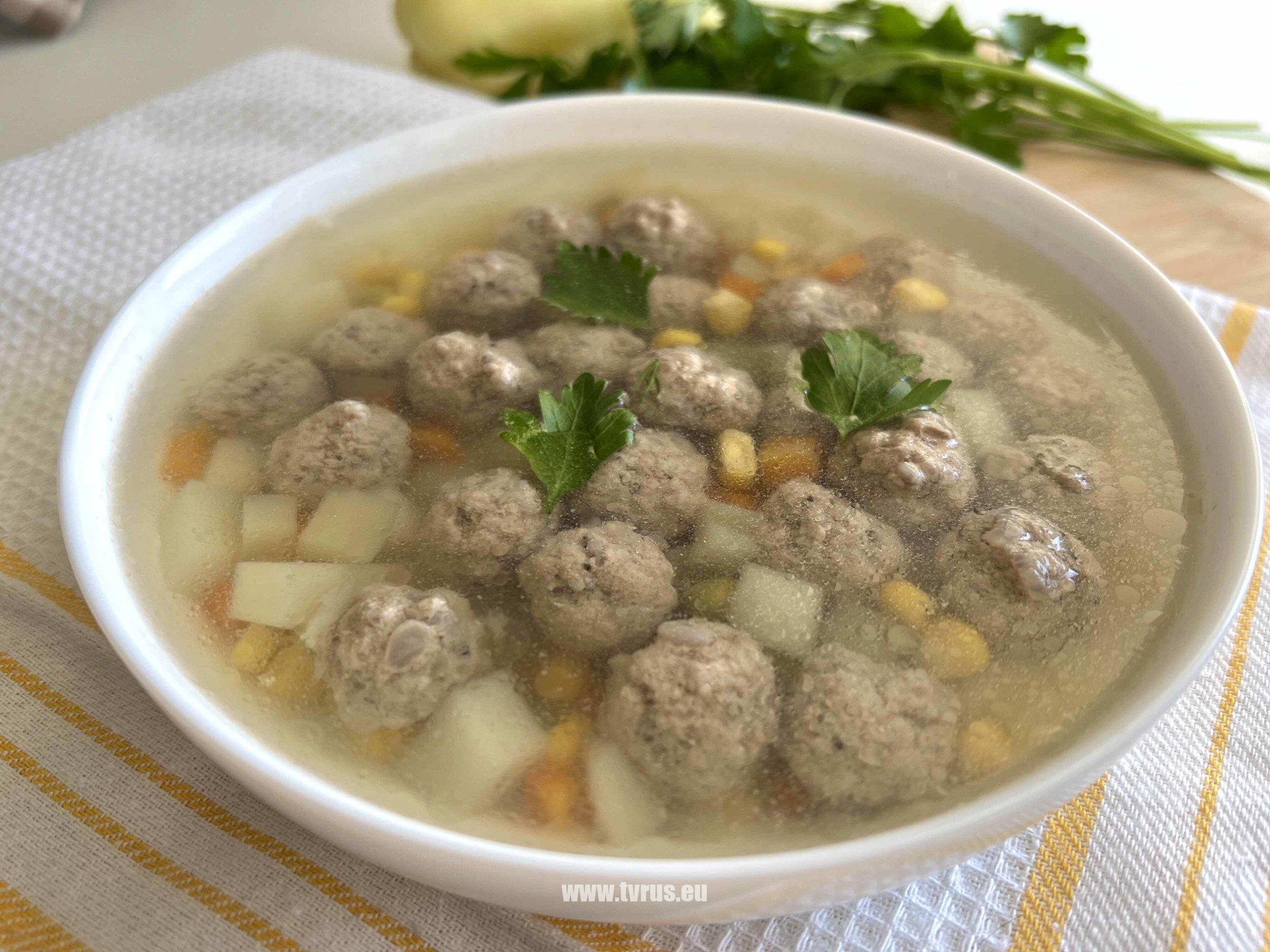 Суп с фрикадельками