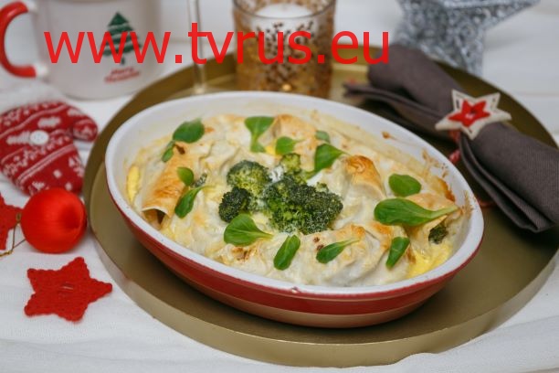 Банница с творогом и брокколи