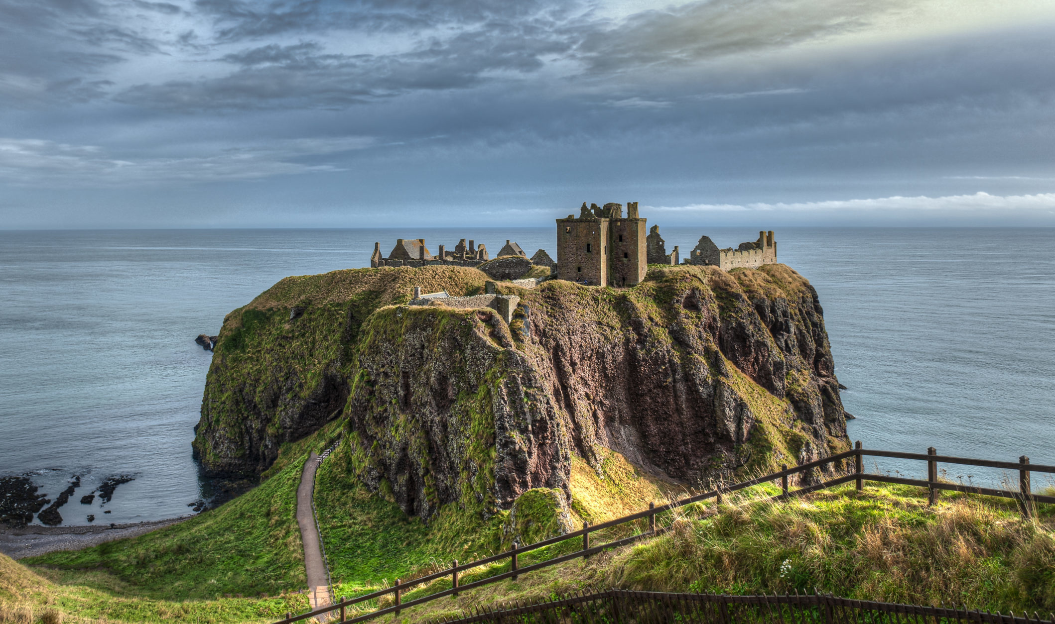 Dunnottar-Castle