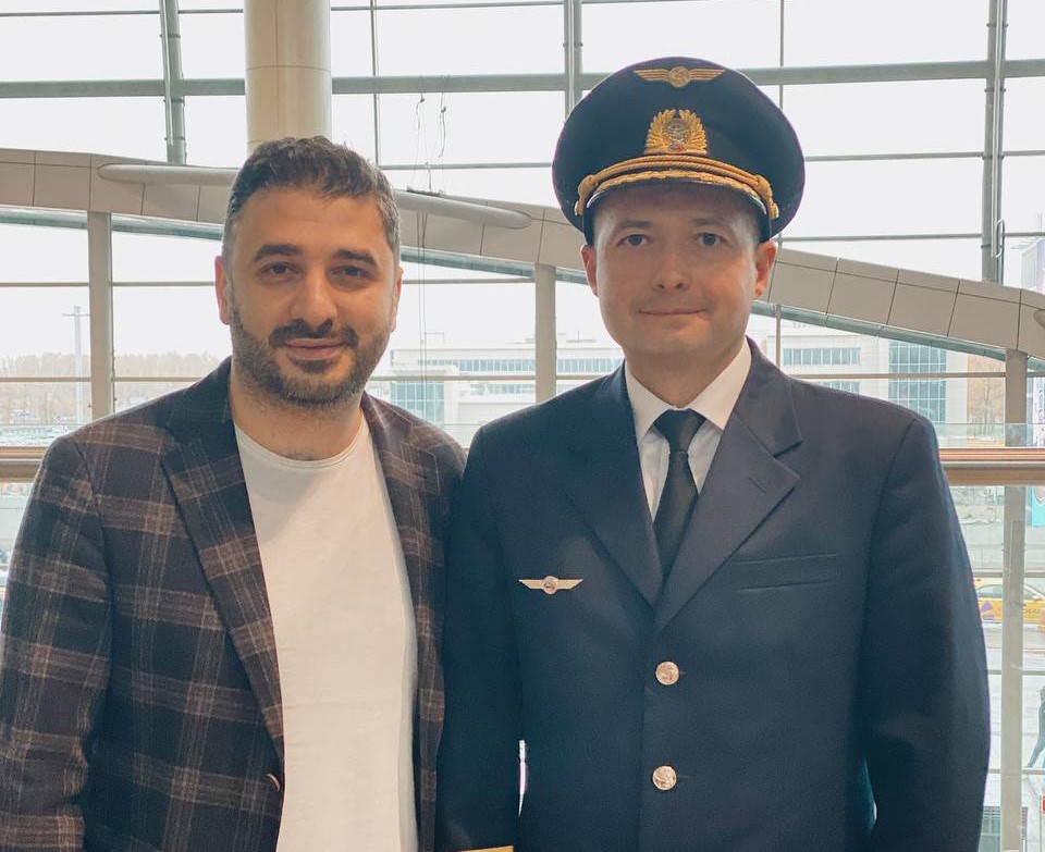 Сарик Андреасян и пилот