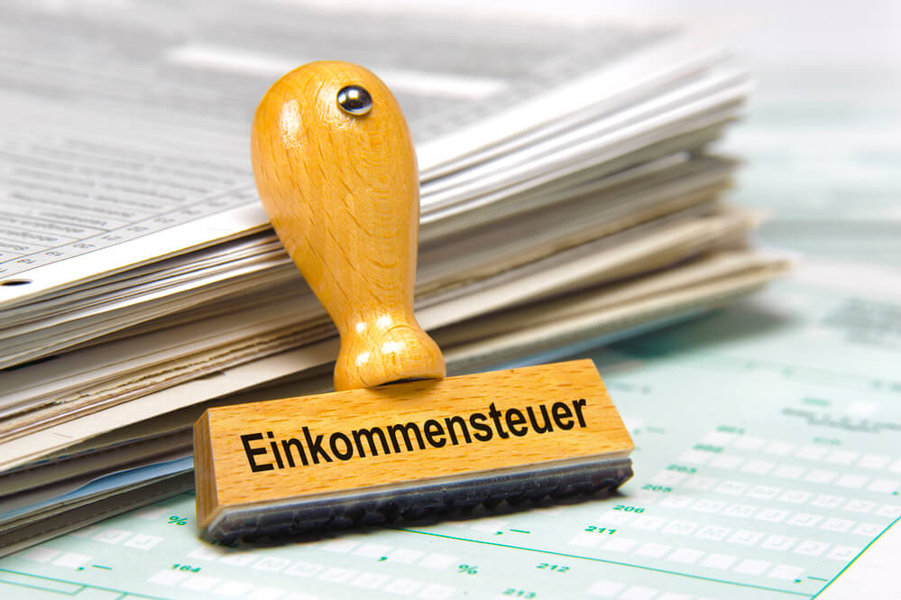 Steuer