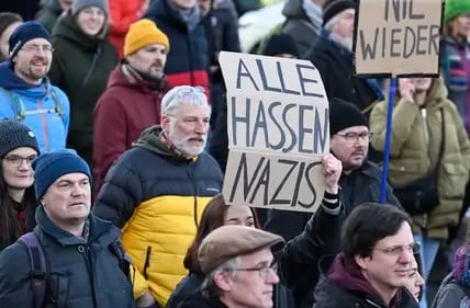 Протесты против АдГ