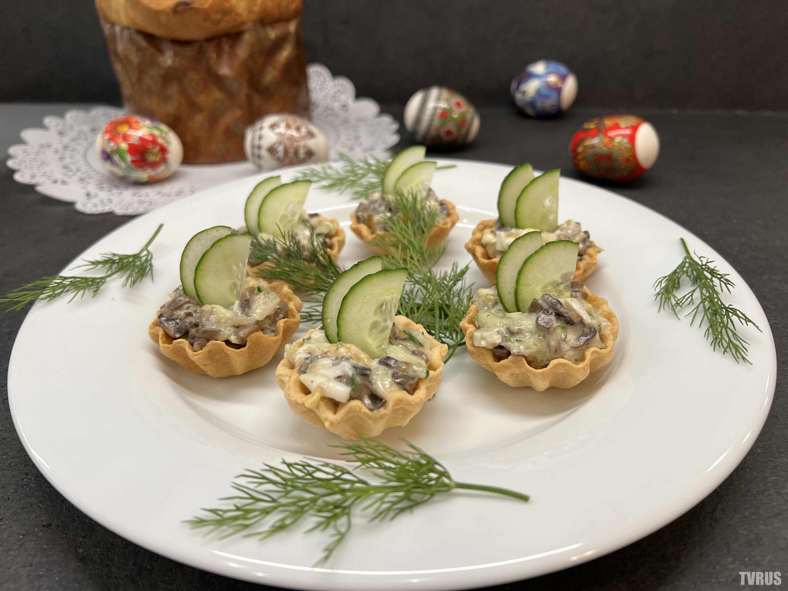 Салат с шампиньонами