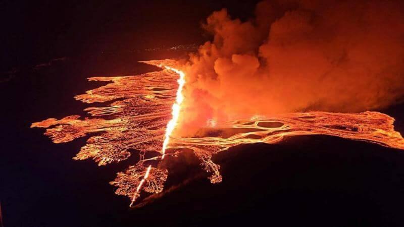 вулкан извержение Исландия